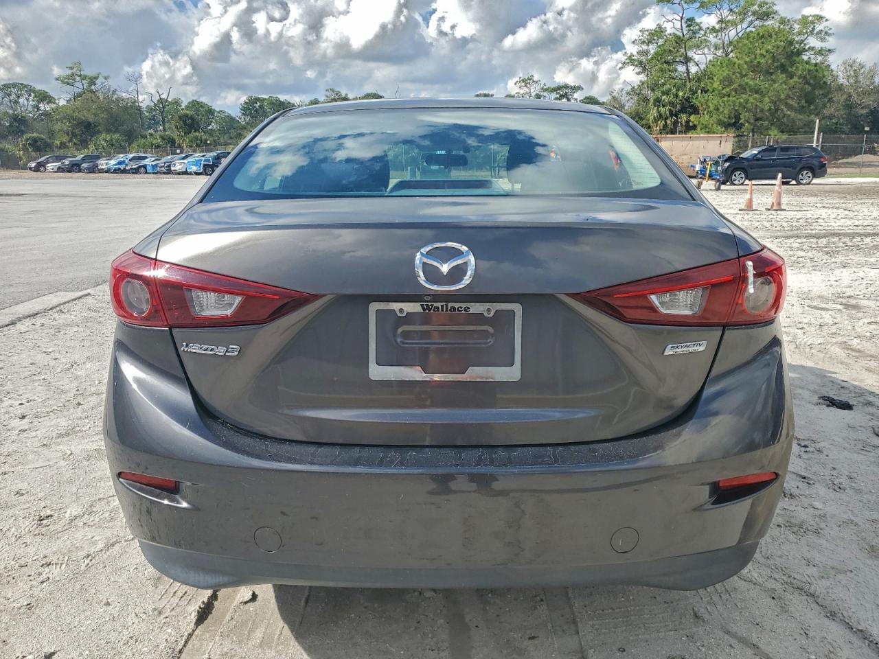 2017 MAZDA 3 SPORT photo 6