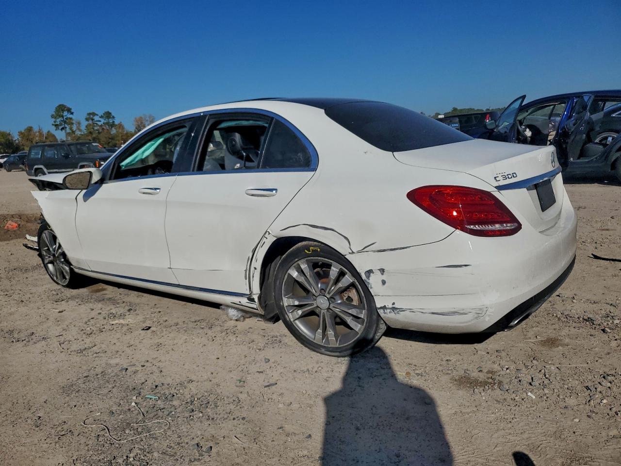2015 MERCEDES-BENZ C 300 4MATIC photo 2