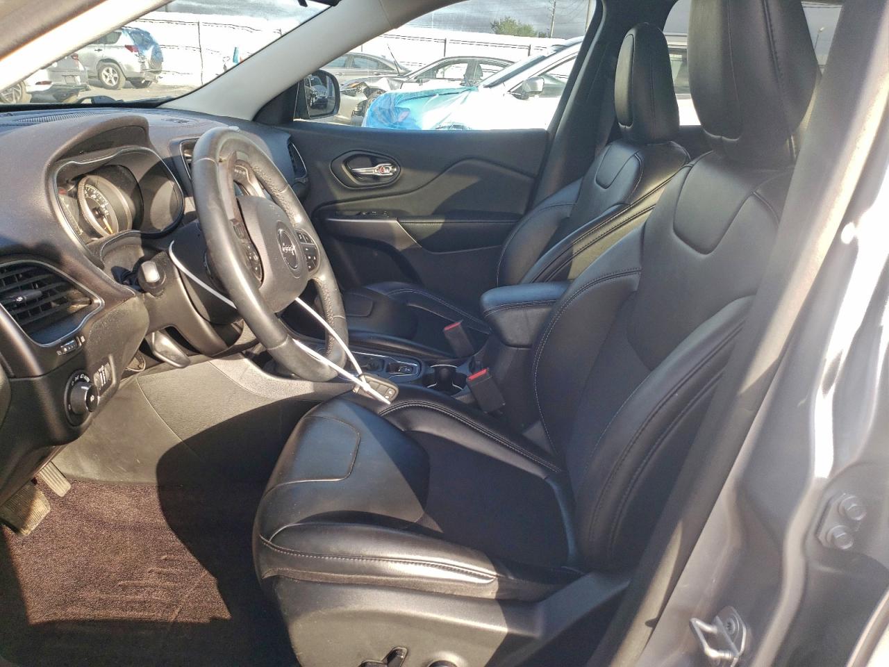 2019 JEEP CHEROKEE LATITUDE PLUS photo 7