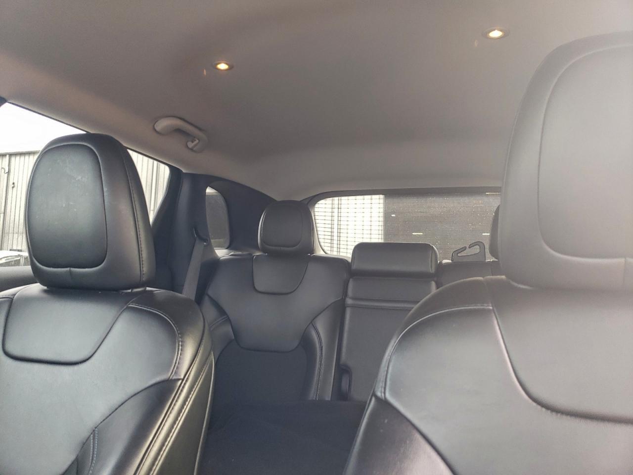 2019 JEEP CHEROKEE LATITUDE PLUS photo 10