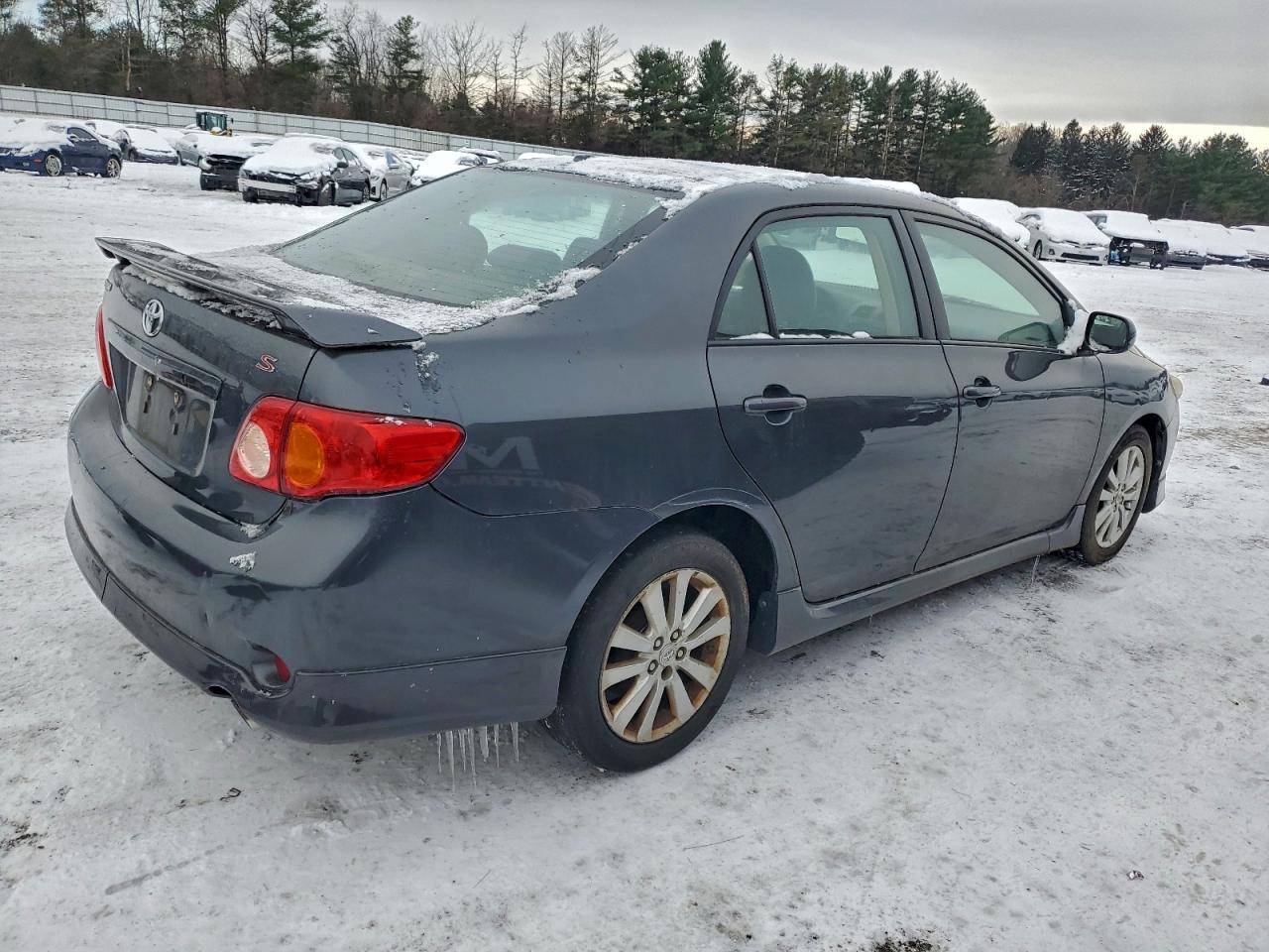 2010 TOYOTA COROLLA BASE photo 3