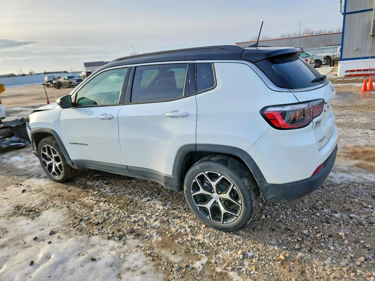 2024 JEEP COMPASS LIMITED photo 2