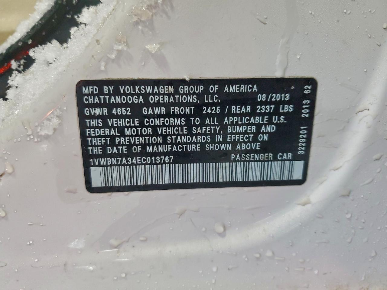 2014 VOLKSWAGEN PASSAT SE photo 12