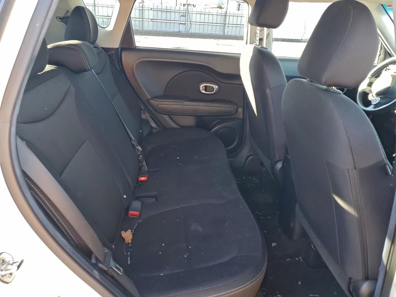 2016 KIA SOUL photo 11