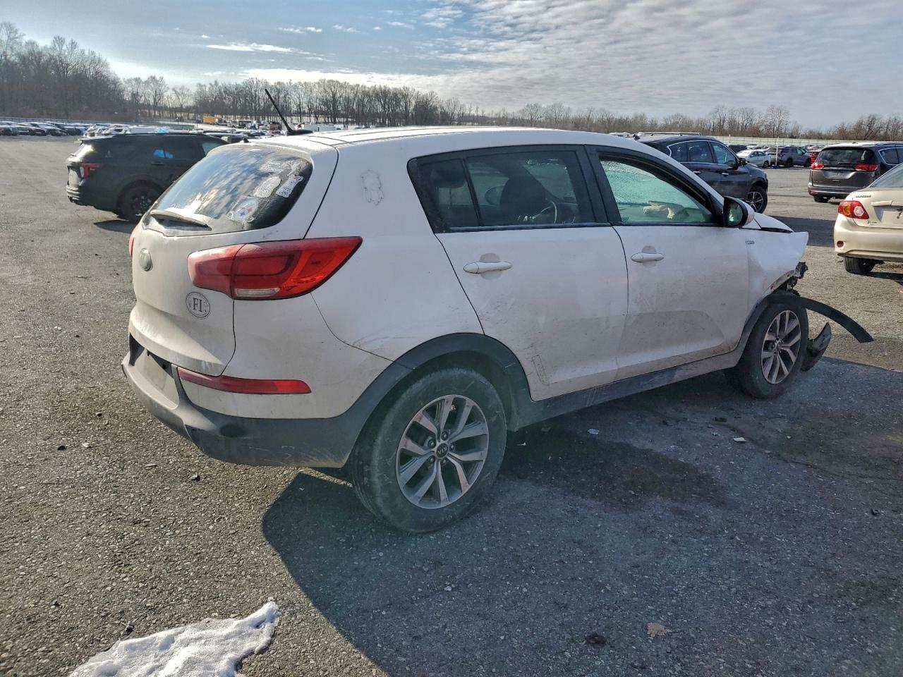2016 KIA SPORTAGE LX photo 3