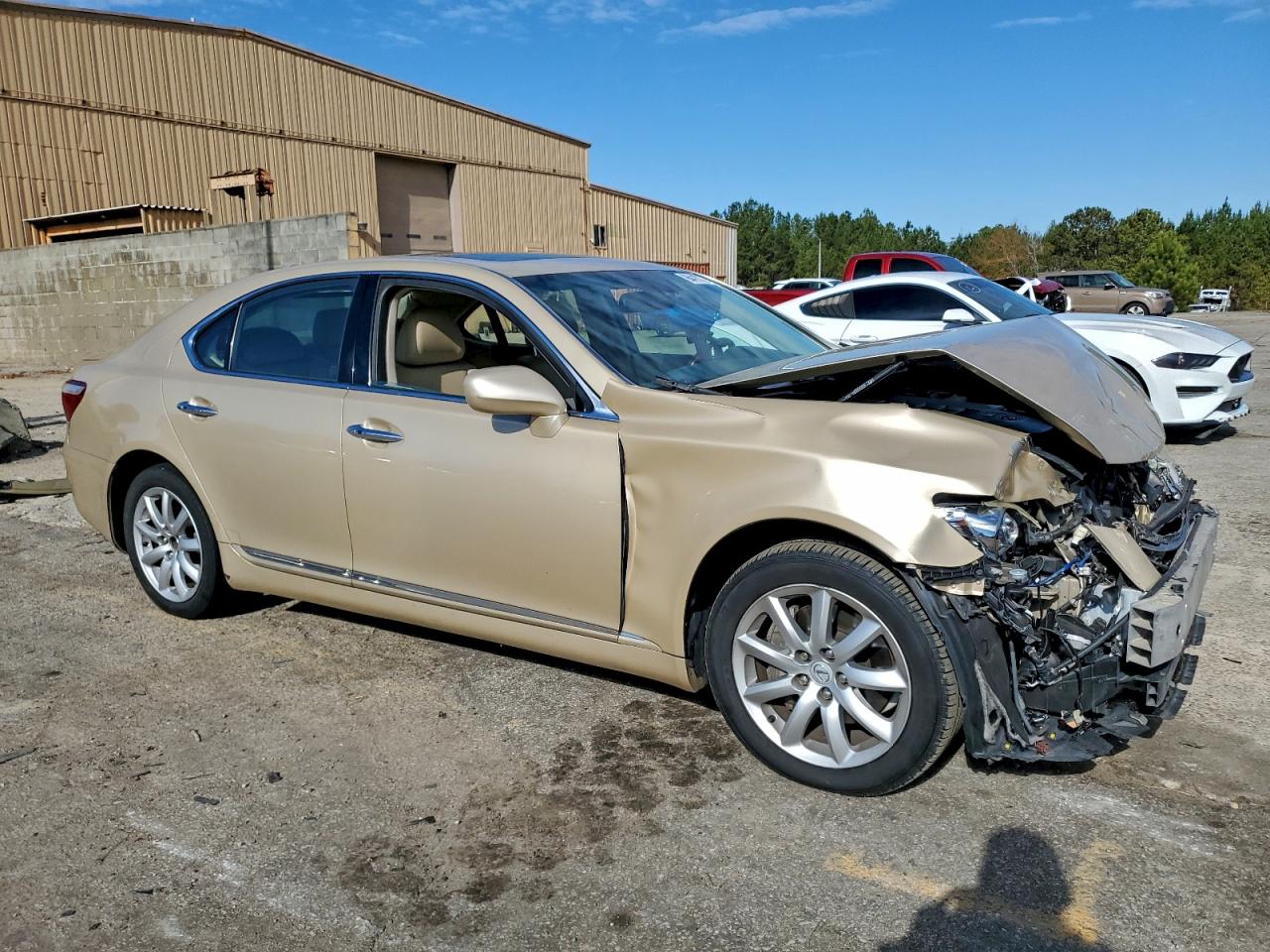 2008 LEXUS LS 460 photo 4
