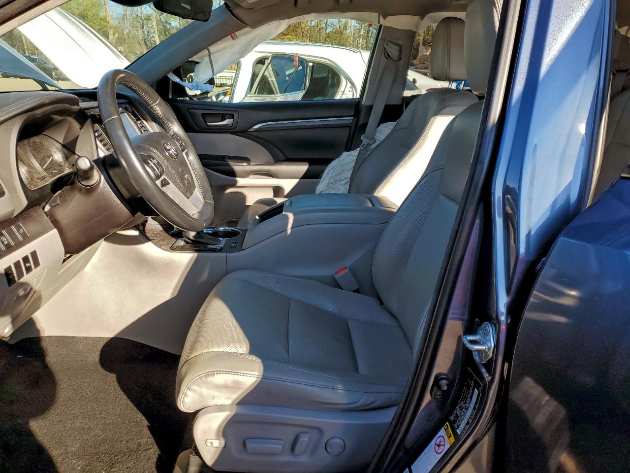 2018 TOYOTA HIGHLANDER LIMITED photo 7