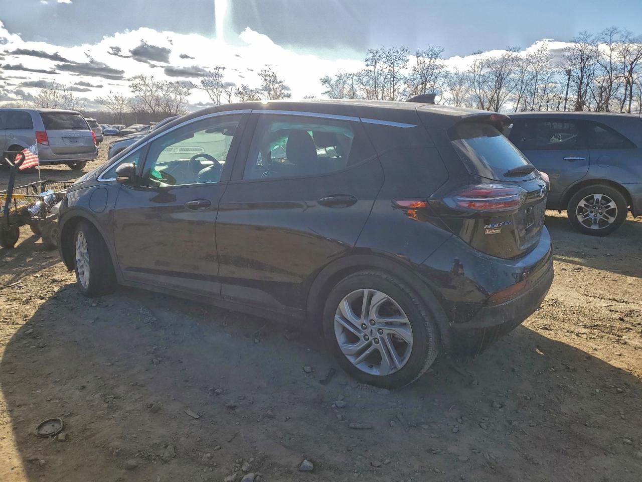 2023 CHEVROLET BOLT EV 1LT photo 2