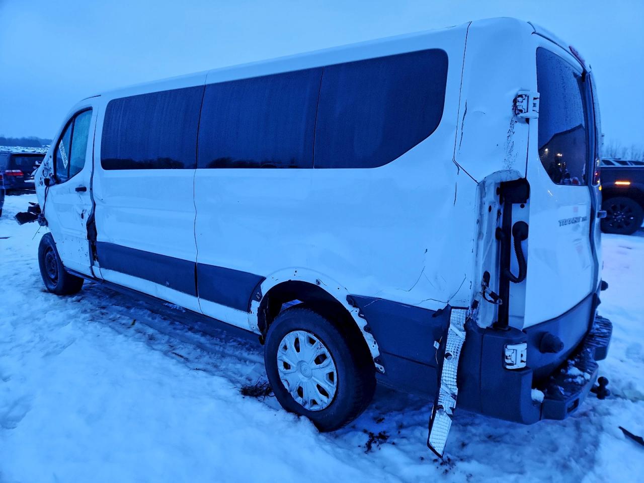 2016 FORD TRANSIT T-350 photo 2