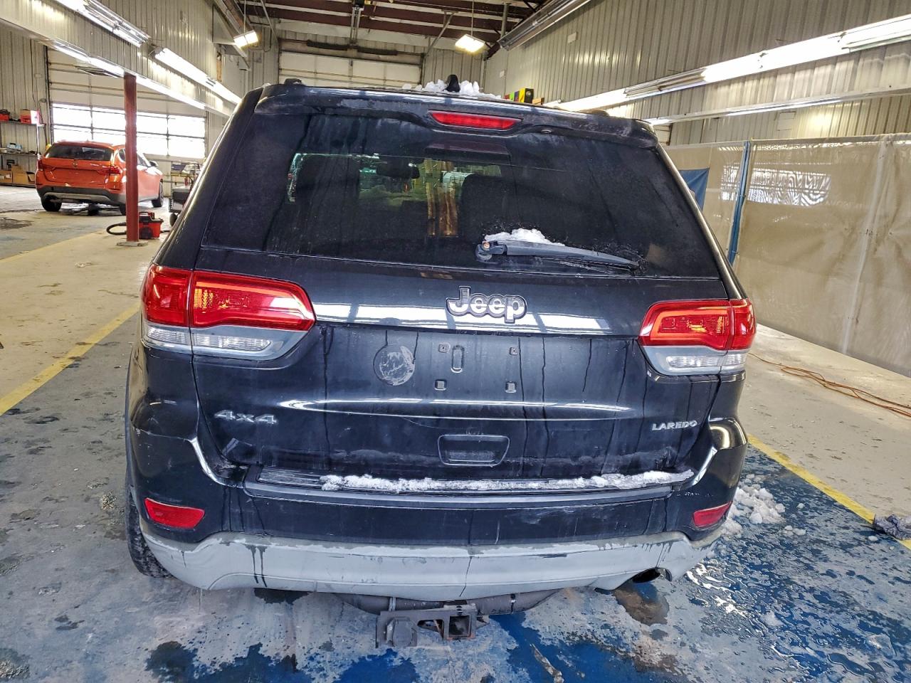 2014 JEEP GRAND CHEROKEE LAREDO photo 6