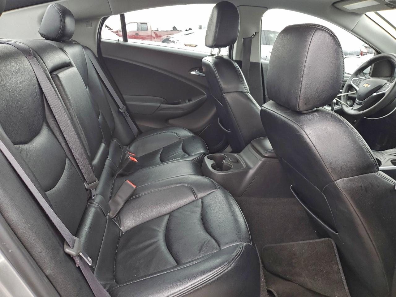 2017 CHEVROLET VOLT LT photo 10