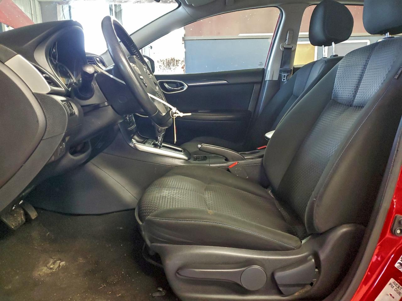 2019 NISSAN SENTRA S photo 7