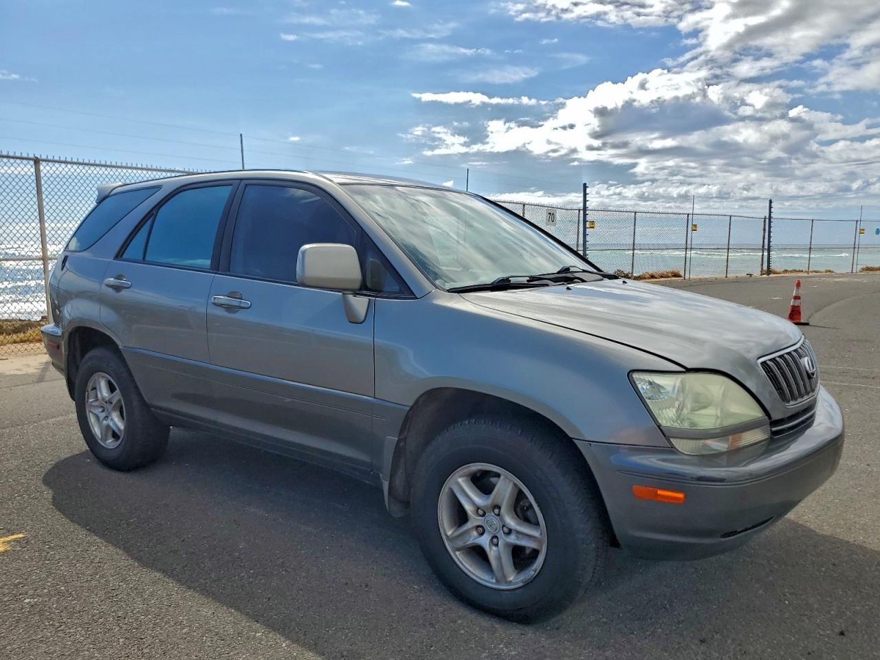 2002 LEXUS RX 300 photo 4