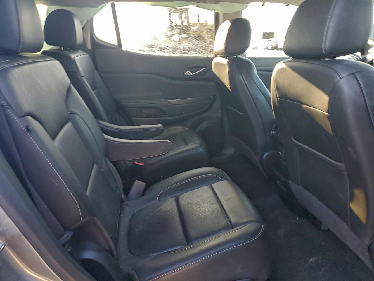2023 GMC ACADIA SLT photo 11