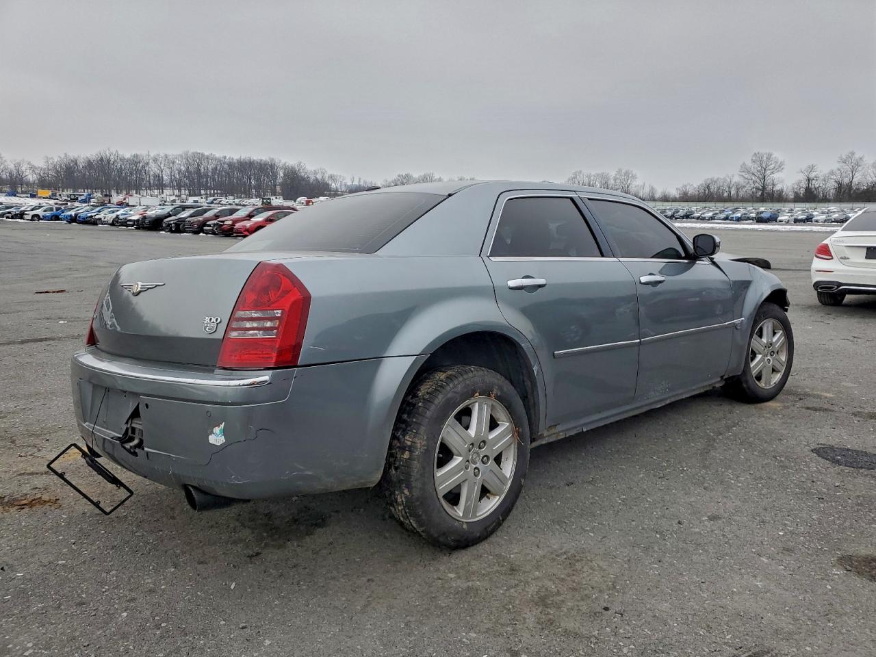 2006 CHRYSLER 300C photo 3