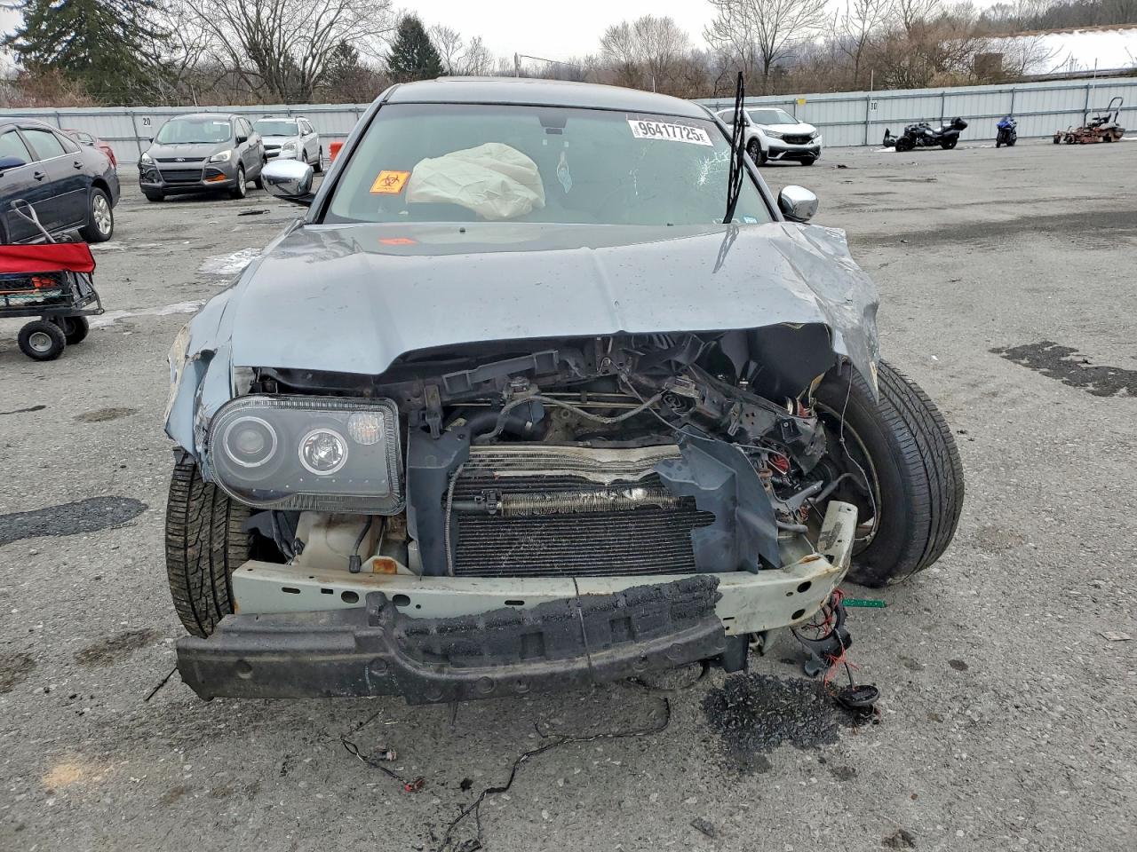 2006 CHRYSLER 300C photo 5