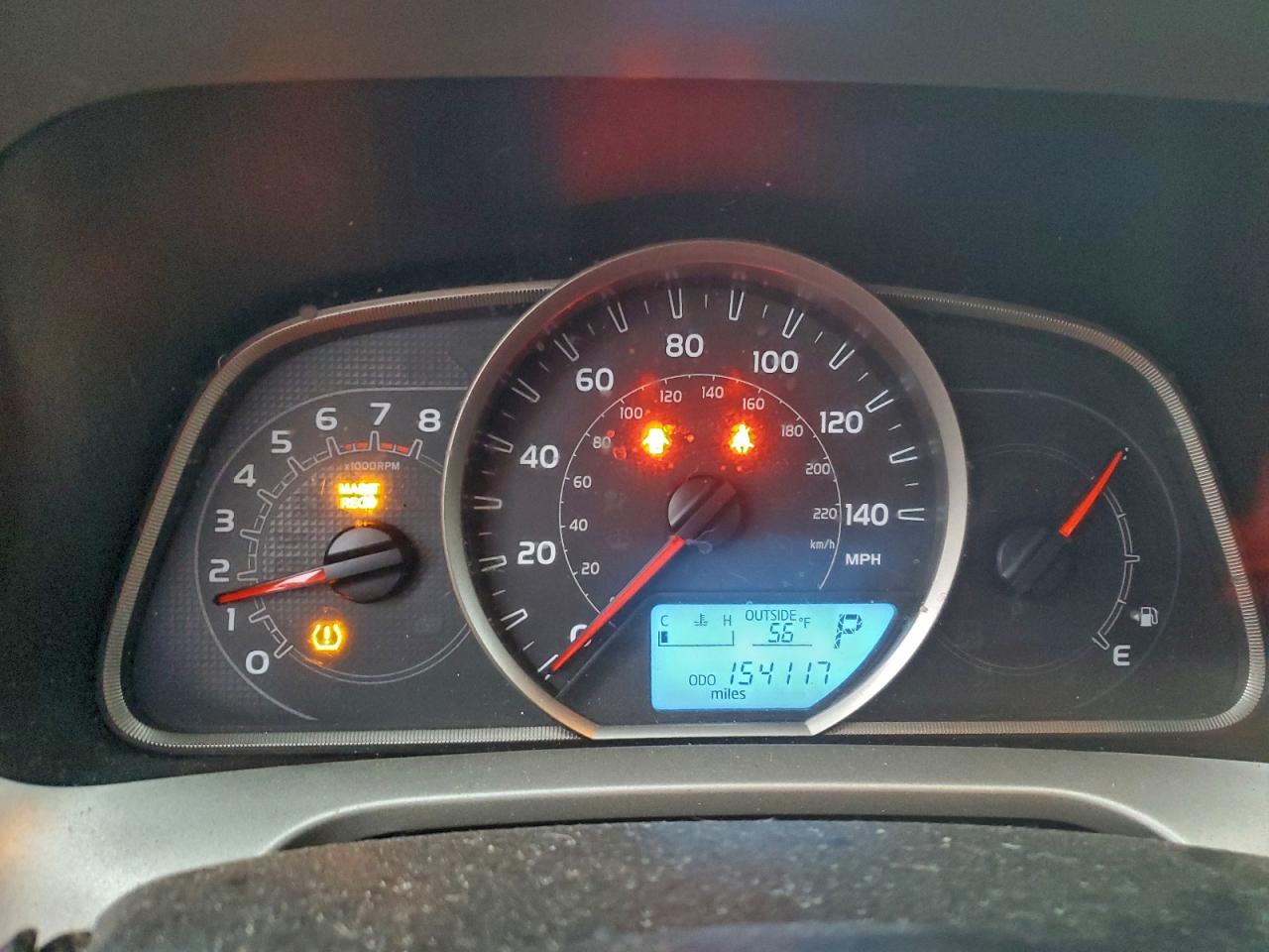 2013 TOYOTA RAV4 XLE photo 9