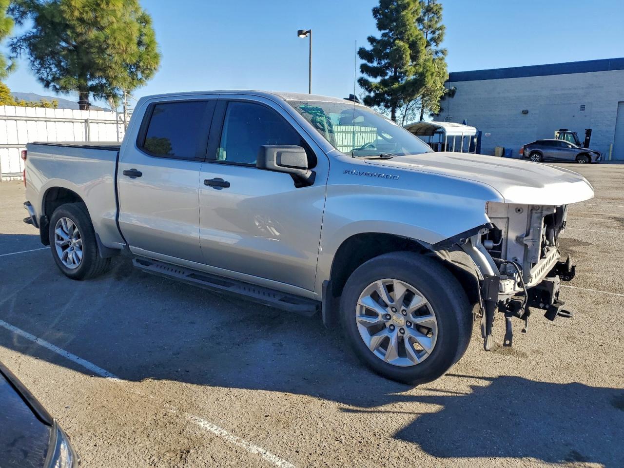 2020 CHEVROLET SILVERADO C1500 CUSTOM photo 4