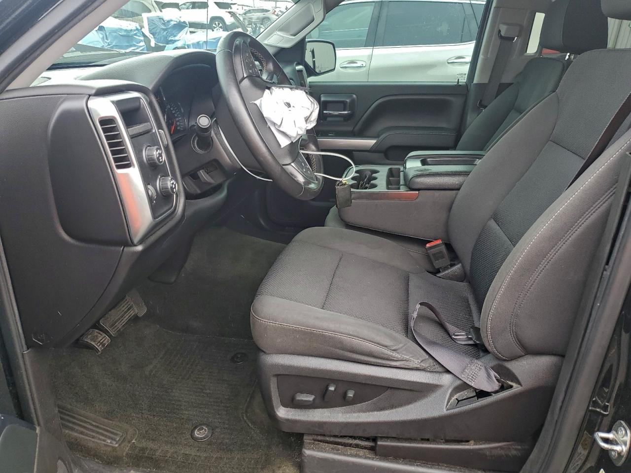 2017 CHEVROLET SILVERADO K1500 LT photo 7