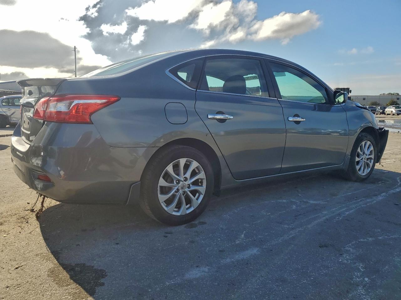 2019 NISSAN SENTRA S photo 3