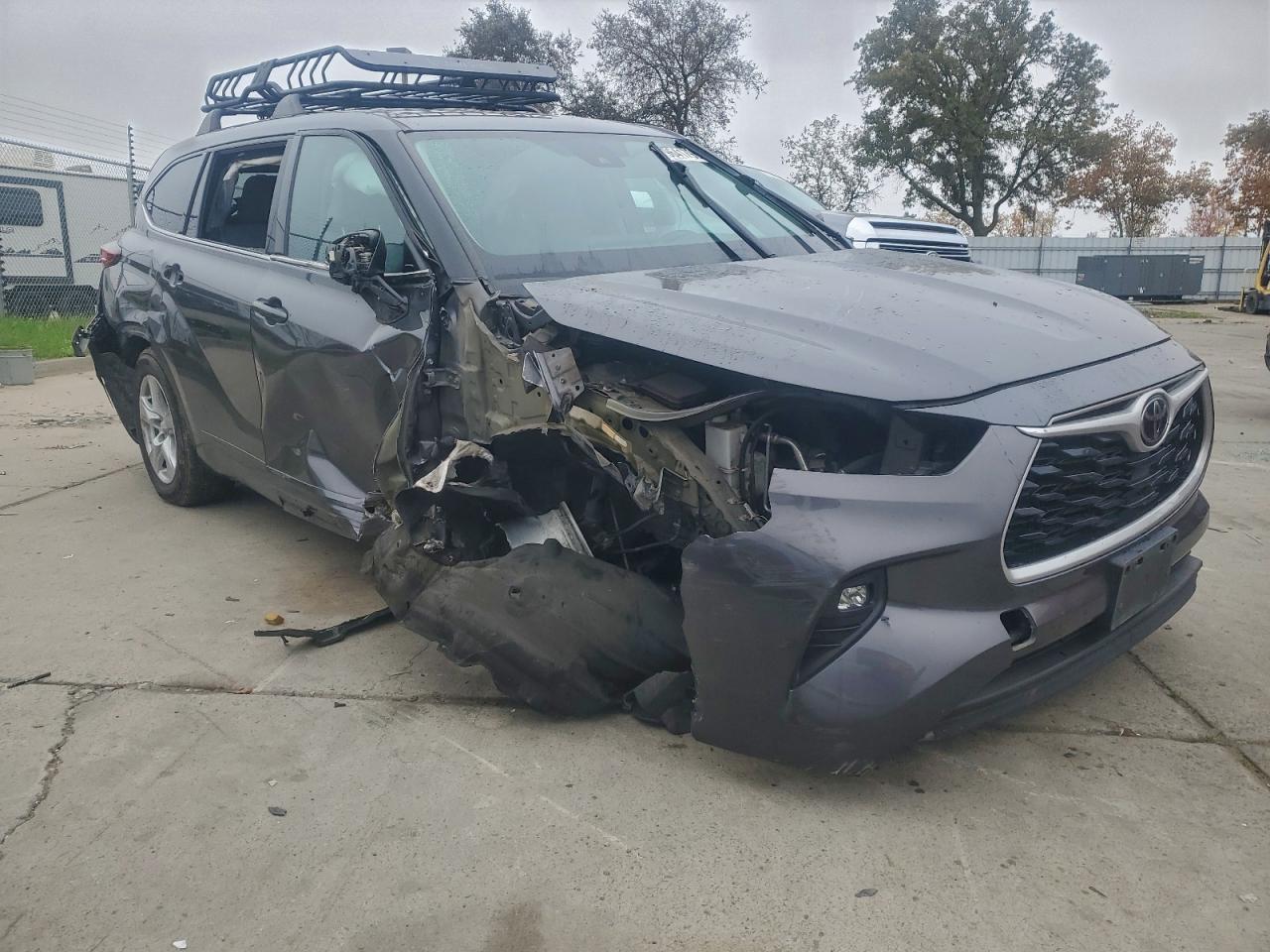 2022 TOYOTA HIGHLANDER L photo 4