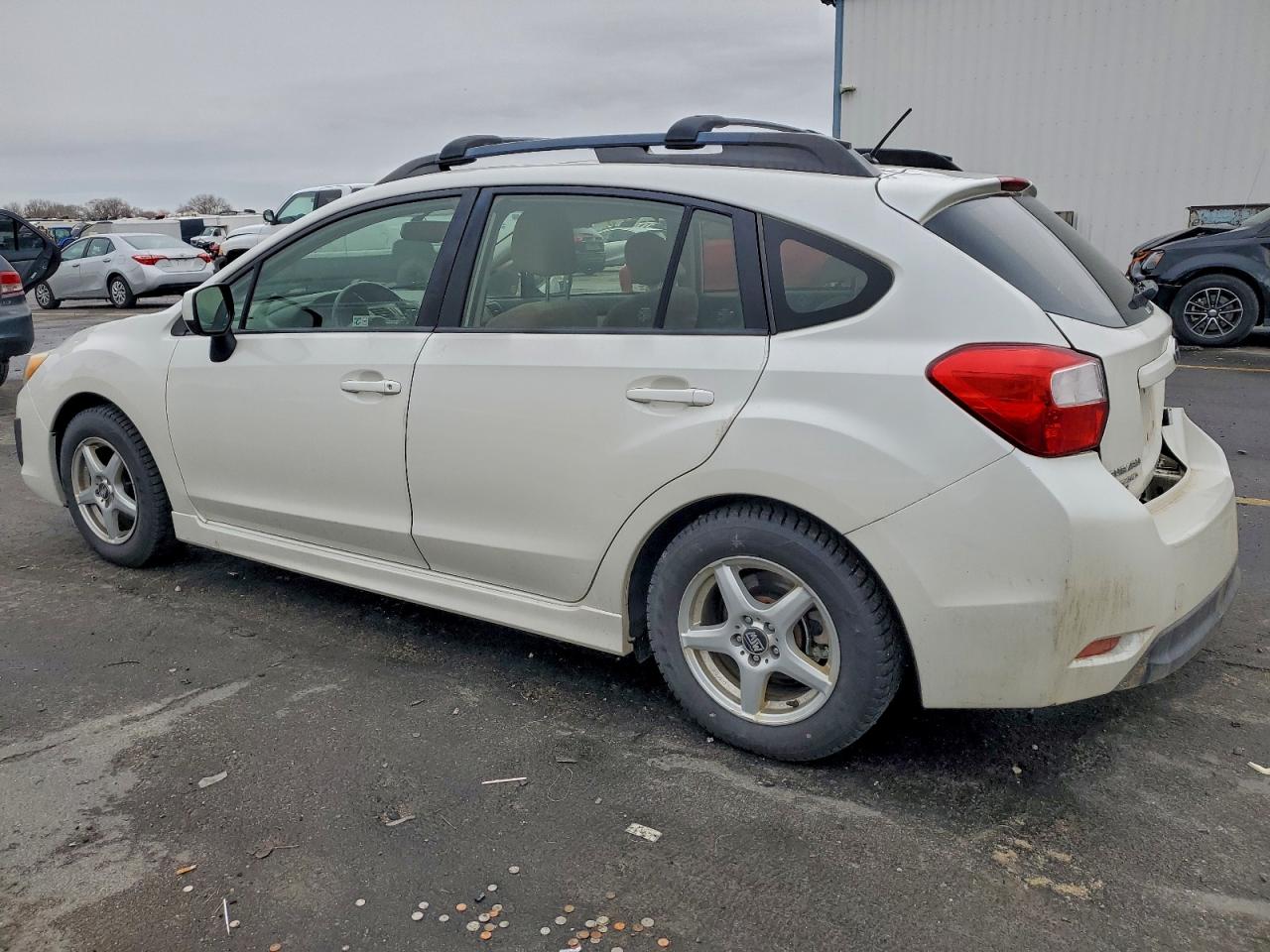 2014 SUBARU IMPREZA photo 2