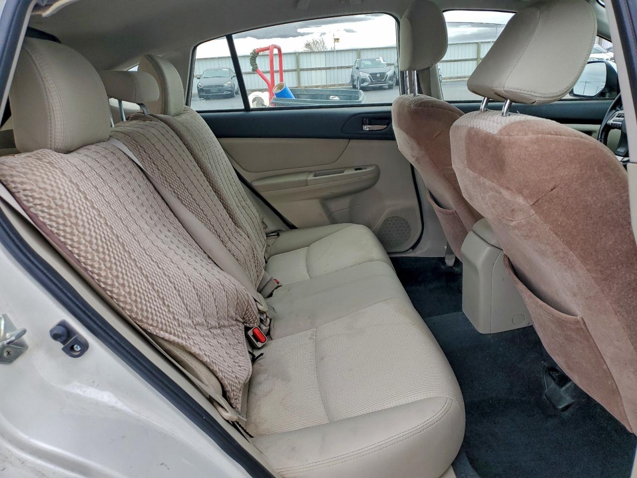 2014 SUBARU IMPREZA photo 11