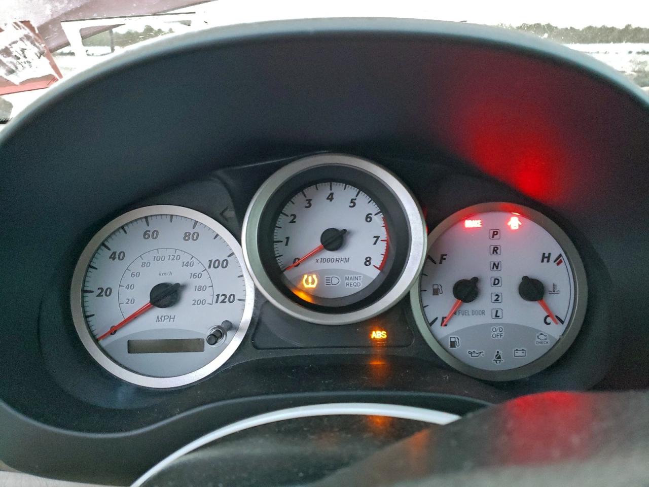 2005 TOYOTA RAV4 photo 9