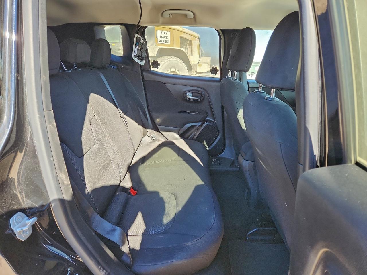 2019 JEEP RENEGADE SPORT photo 10