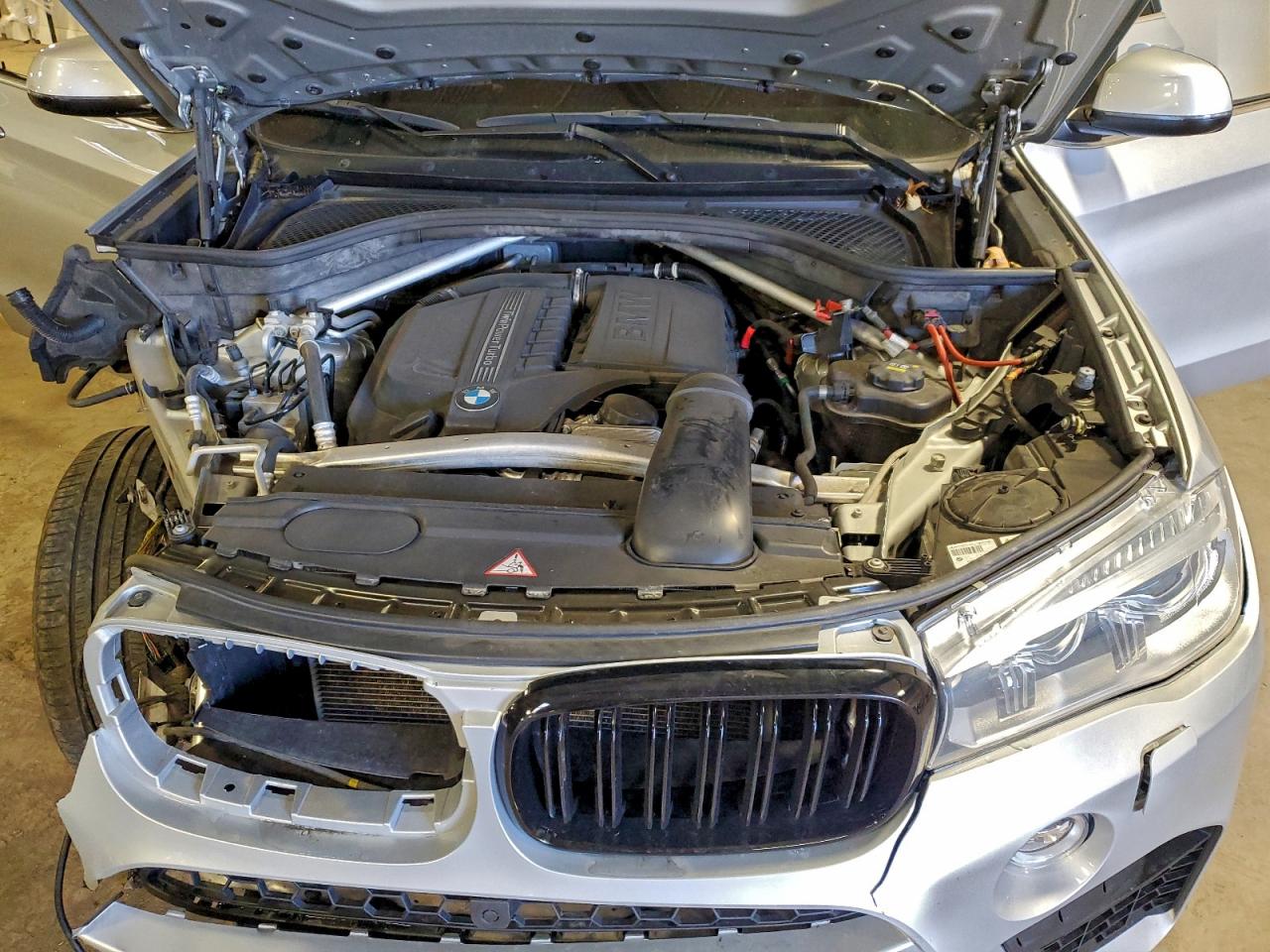 2015 BMW X5 XDRIVE35I photo 12