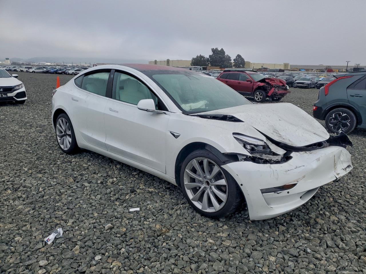 2019 TESLA MODEL 3 photo 4