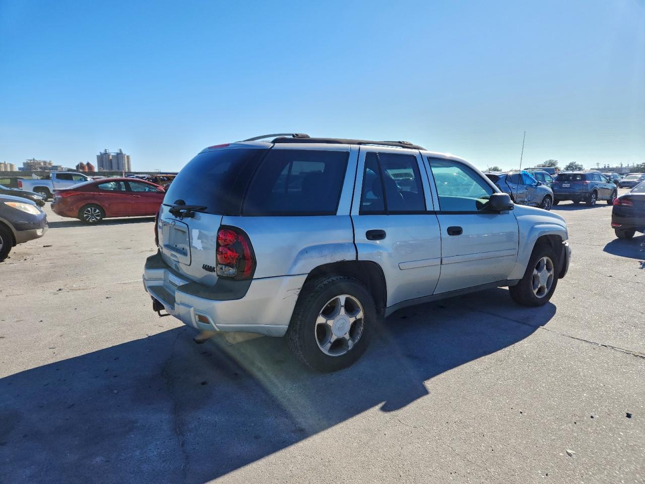 2008 CHEVROLET TRAILBLAZER LS photo 3