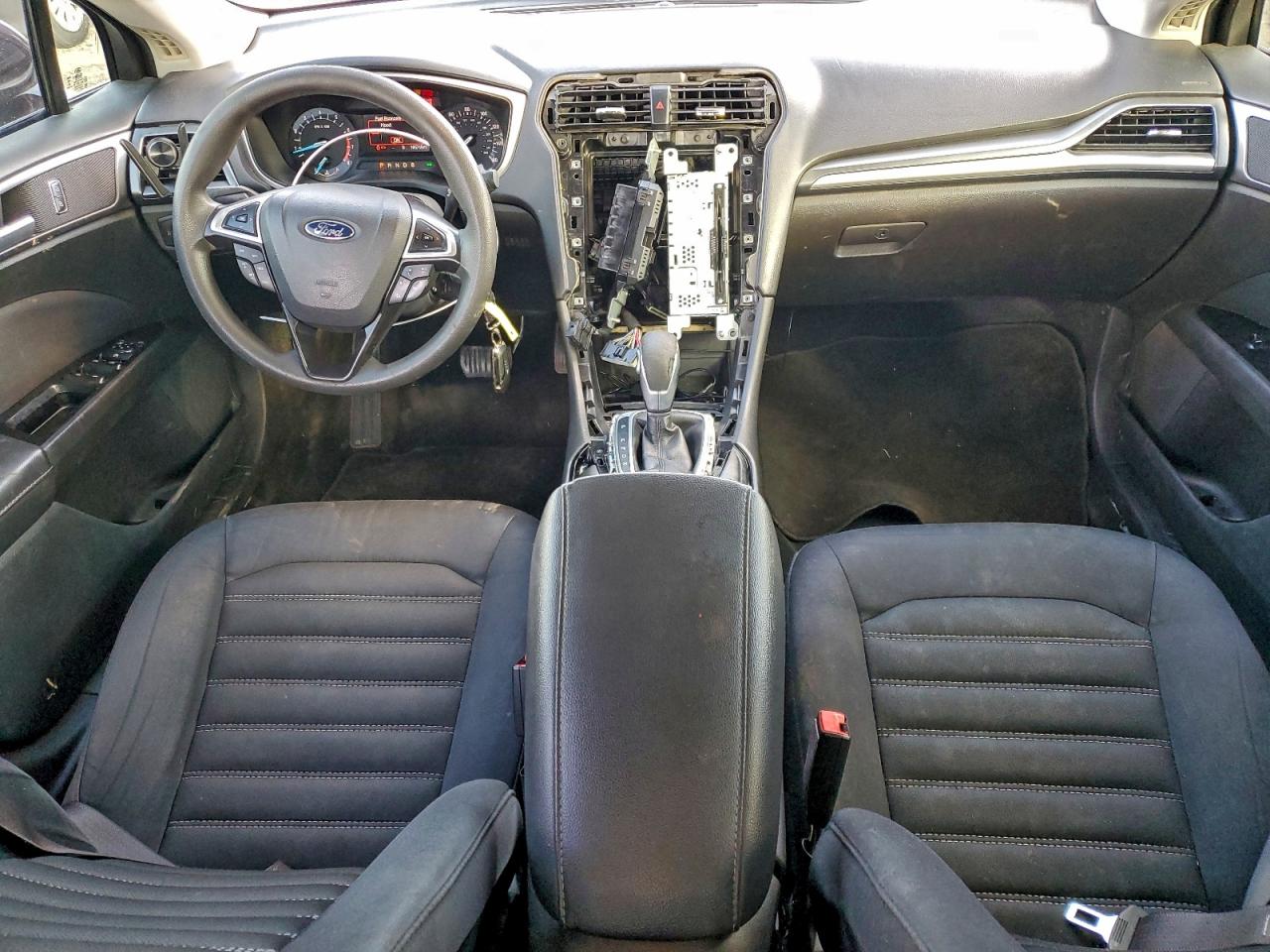 2013 FORD FUSION SE photo 8