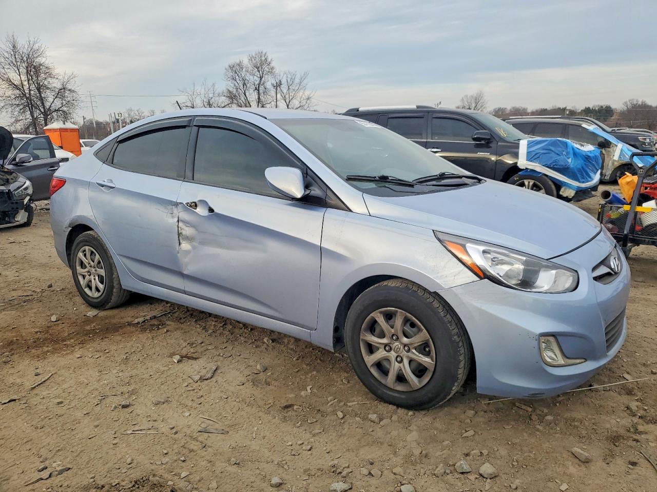 2014 HYUNDAI ACCENT GLS photo 4