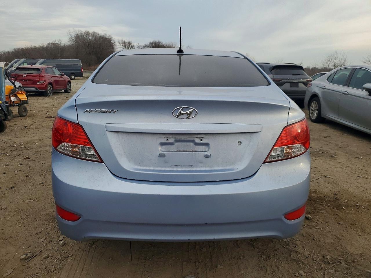 2014 HYUNDAI ACCENT GLS photo 6