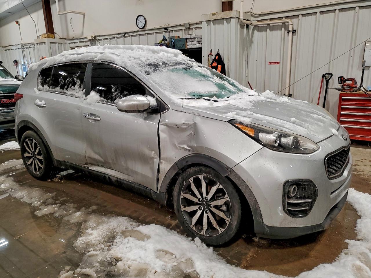 2017 KIA SPORTAGE EX photo 4