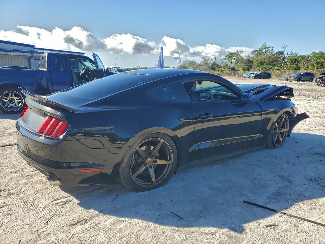 2016 FORD MUSTANG GT photo 3
