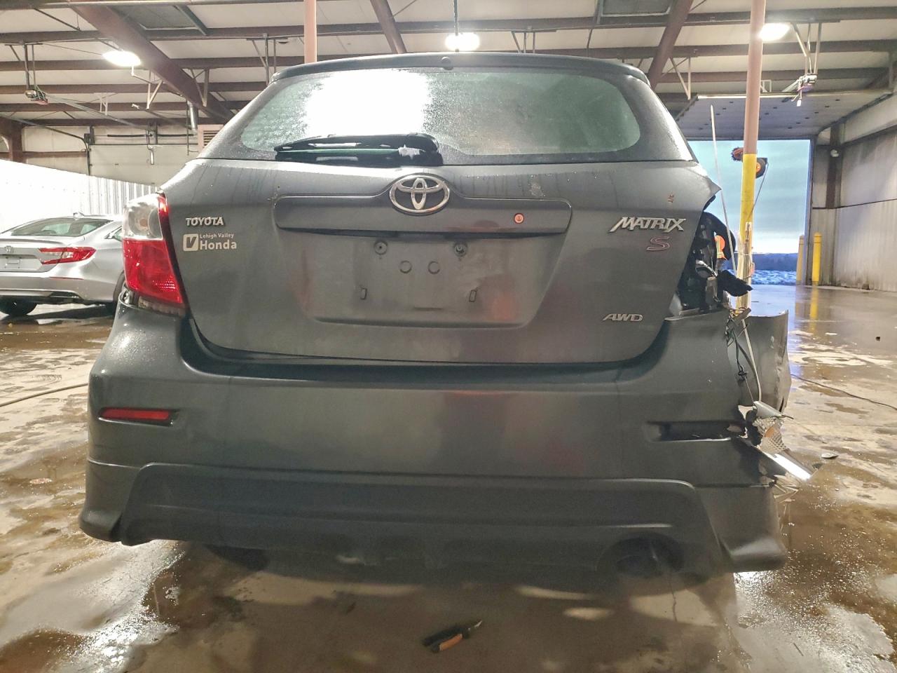 2010 TOYOTA COROLLA MATRIX S photo 6