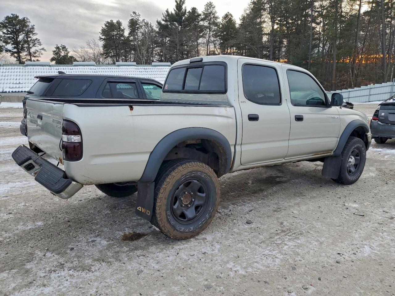 2004 TOYOTA TACOMA DOUBLE CAB photo 3