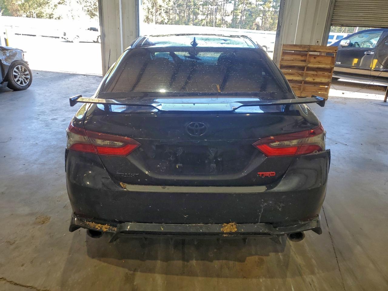 2021 TOYOTA CAMRY TRD photo 6