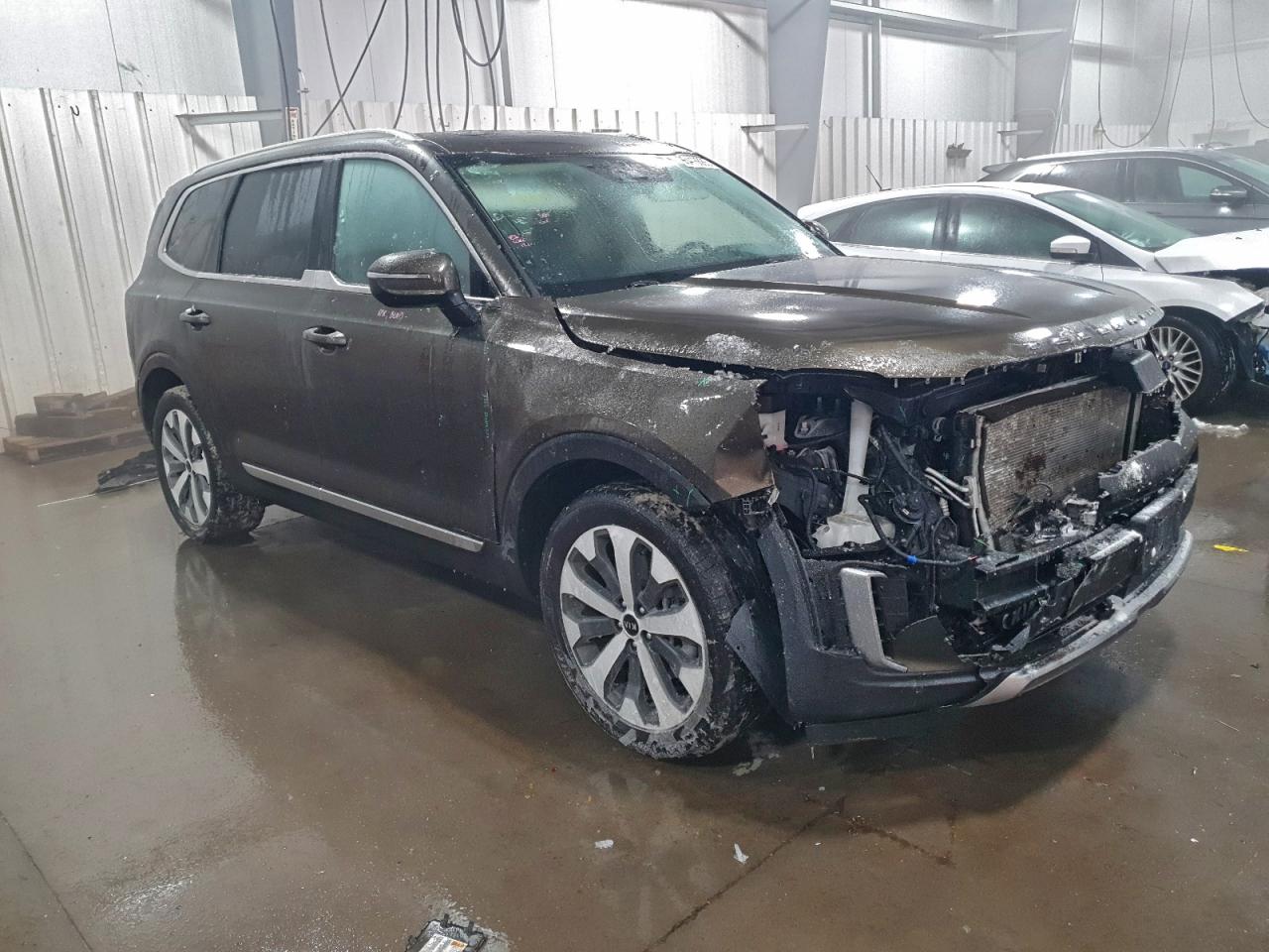 2021 KIA TELLURIDE EX photo 4