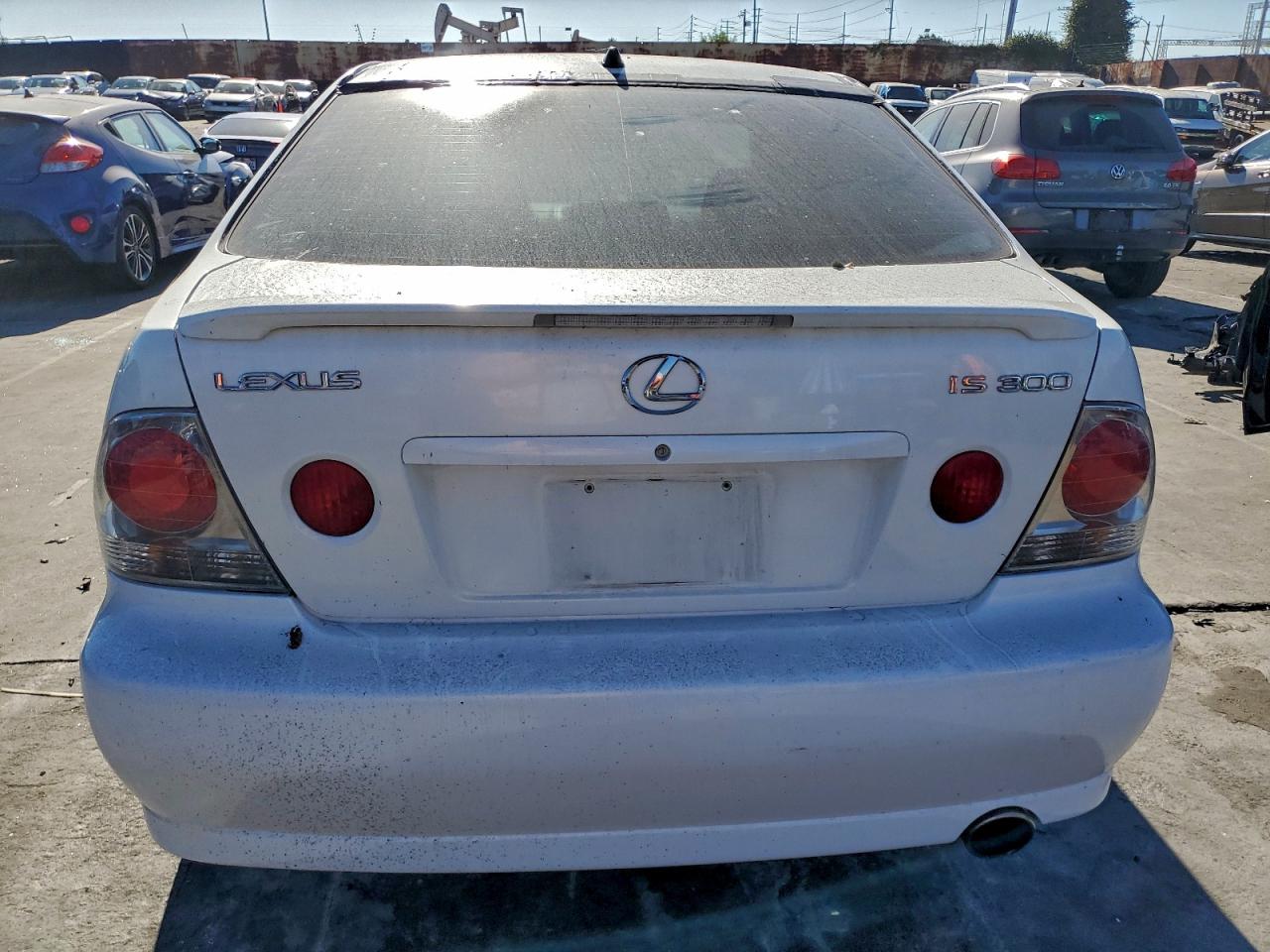 2003 LEXUS IS 300 photo 6
