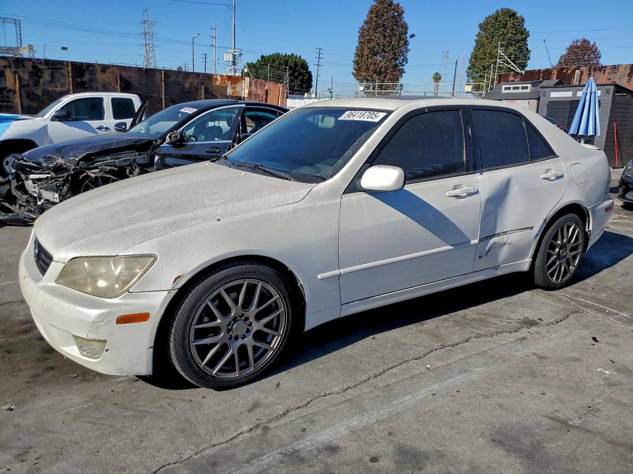 2003 LEXUS IS 300 — SIDE damage — photo 1