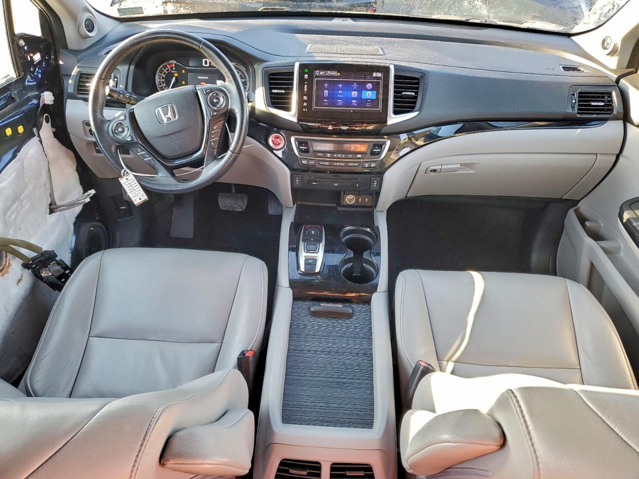 2016 HONDA PILOT TOURING photo 8