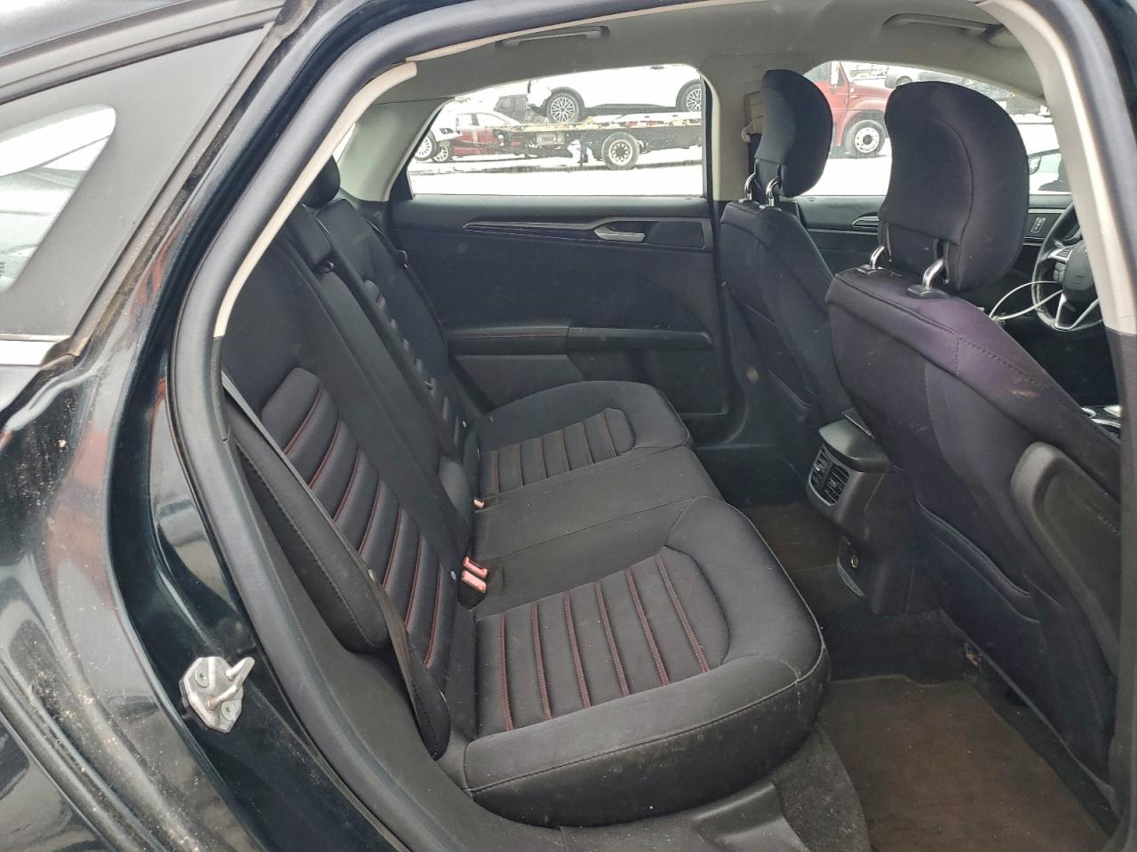 2014 FORD FUSION SE photo 10