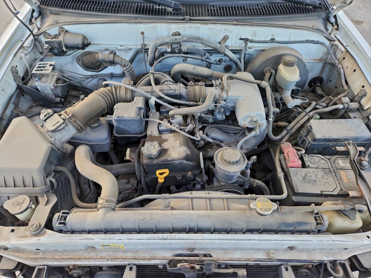 2004 TOYOTA TACOMA XTRACAB photo 21