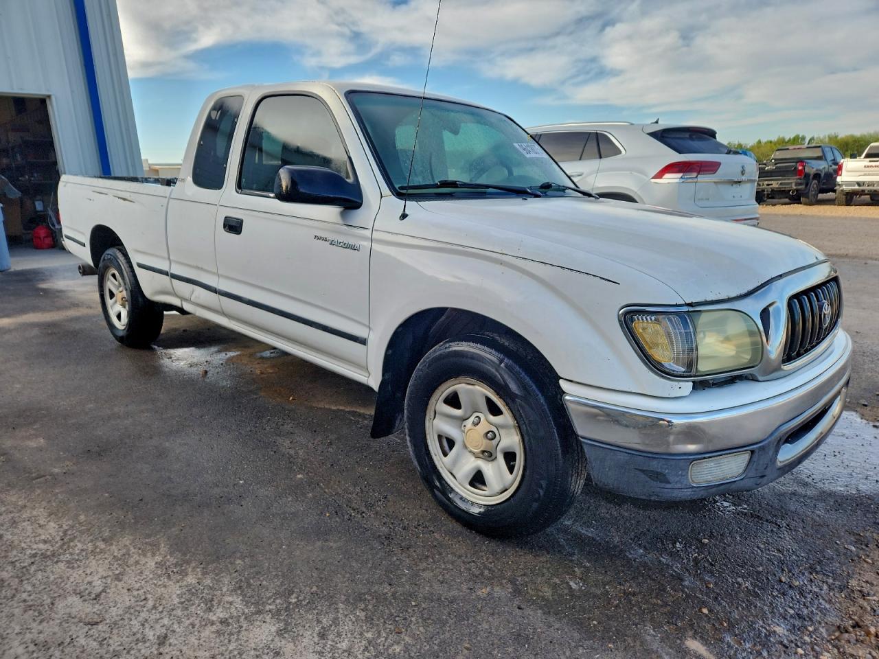 2004 TOYOTA TACOMA XTRACAB photo 7