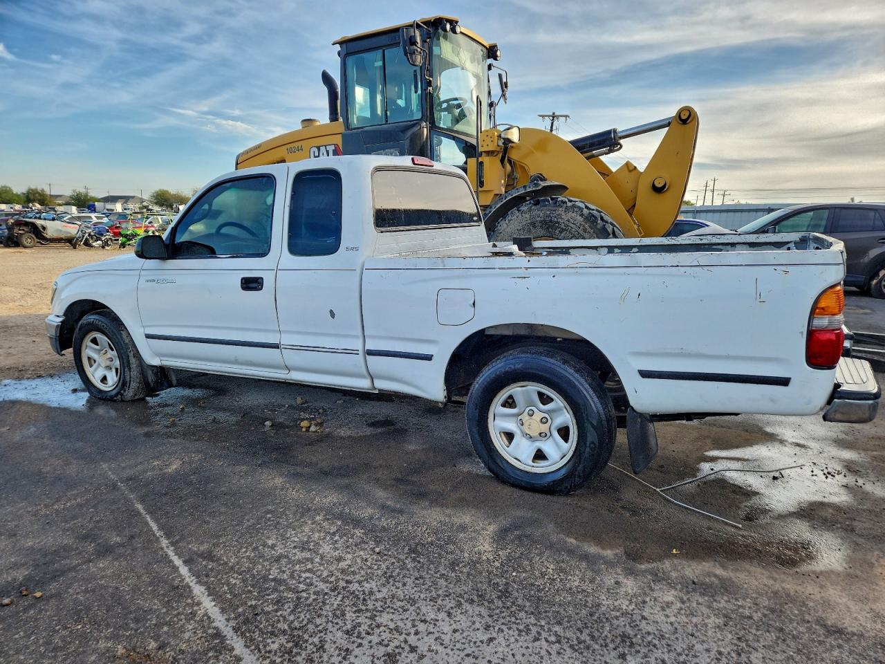 2004 TOYOTA TACOMA XTRACAB photo 3