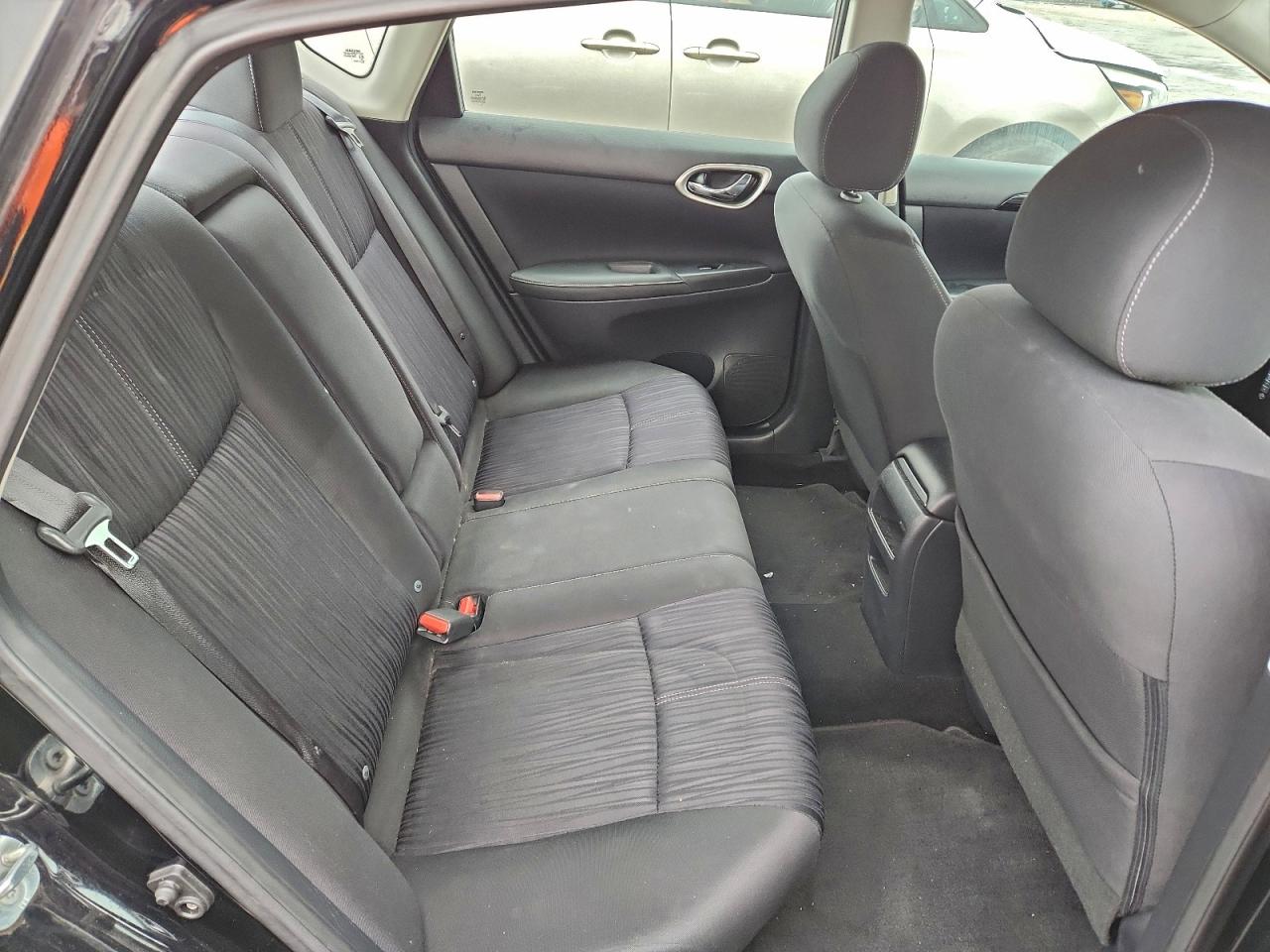 2017 NISSAN SENTRA S photo 10