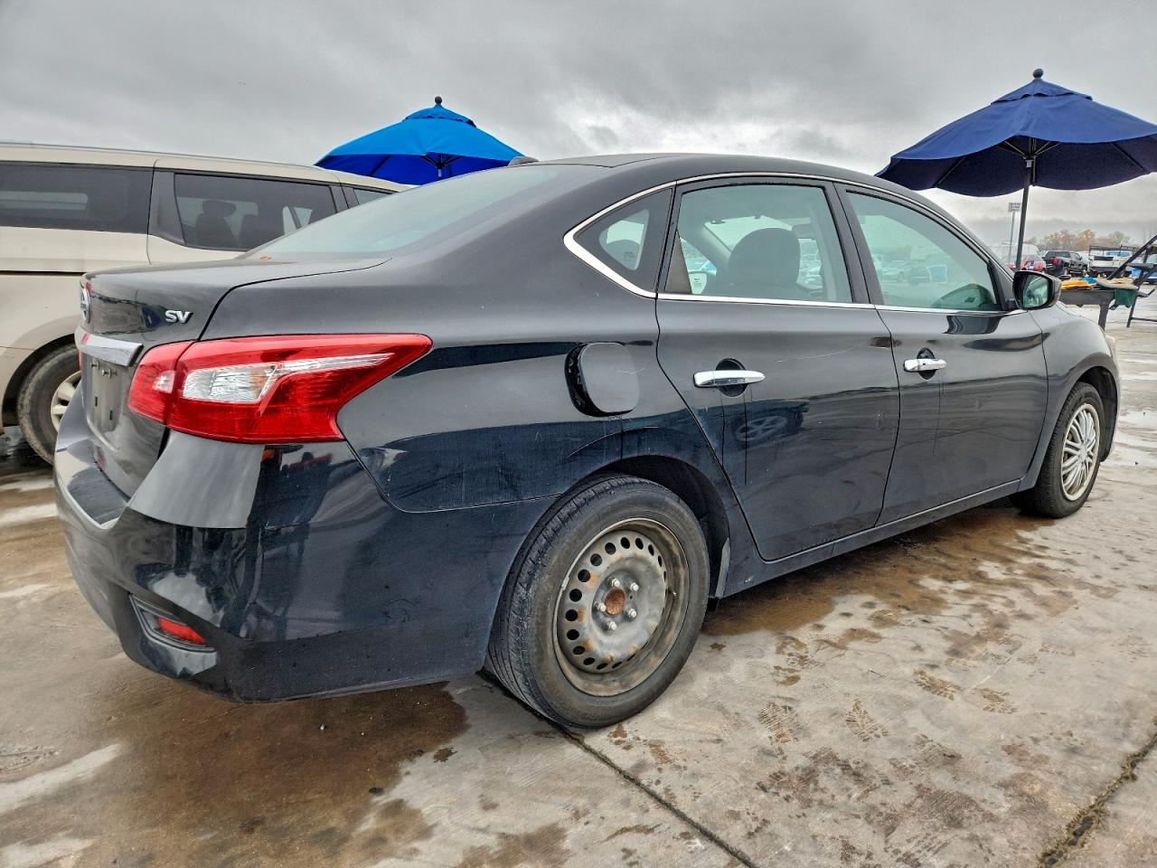 2017 NISSAN SENTRA S photo 3